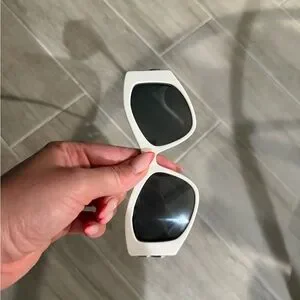 Balenciaga | Accessories | Balenciaga White Oversized  display picture 1